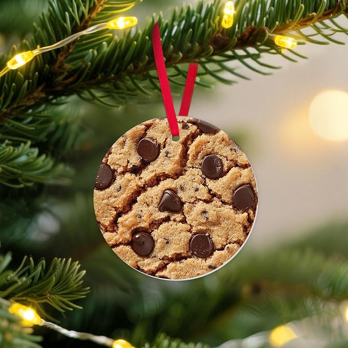 Chocolate Chip Cookie Christmas Ornament 2025 – Realistic Food Decoration for Tree, Round Ceramic Double-Sided Cookie Ornament, Gag Gift for Foodie, Holiday Decor Kitchen Funny Present