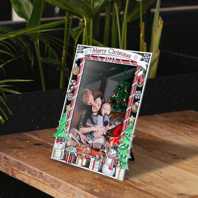 GUOER Picture Photo Frame 5x7 Inch Snowflake Christmas Metal Photo Display Photo Picture Frames with High Definition Glass Front Gift Ideas Tabletop Home Decorative (2025 Merry Christmas)