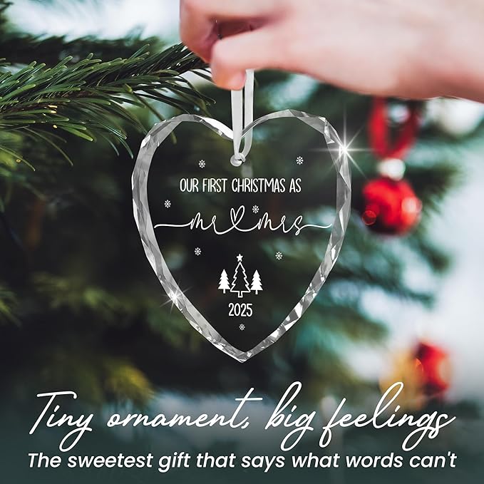 Christmas Wedding Gifts for Couples 2025 - Mr and Mrs - Bridal Shower Gifts for Newlywed Bride - Glass Christmas Birthday Ornaments 2025 with Card, First Christmas Married Ornament
