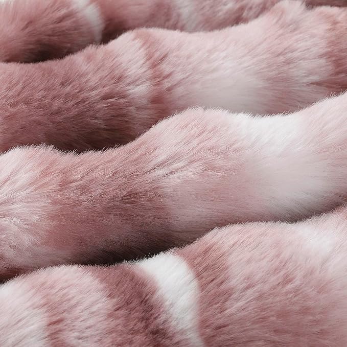 MADIZZ Pack of 2 Thick Plush Wool Throw Pillow Covers 20x20 Inch Pink Soft Neutral Decorative Throw Pillows Accent Boho Cushion Covers for Couch Sofa Bedroom Pillow Shell