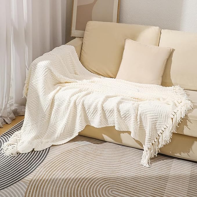 Chunky Knit Throw Blanket 51x67 inch Soft Warm Throw Blanket with Tassels for Couch Sofa Living Room Decor, Home Decors