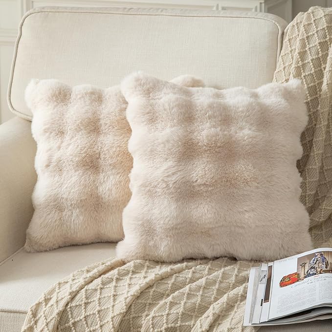 Yaertun Pack of 2 Beige Thick Soft Wool Decorative Throw Pillow Covers 24x24 Inch Faux Fur Plush Fluffy Cushion Covers for Sofa Couch Bedroom