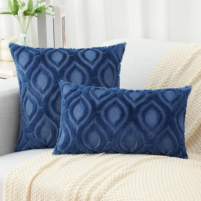 decorUhome Throw Pillow Covers 18x18 Inch Set of 2, Soft Plush Faux Wool Dark Blue Solid Couch Pillow Covers, Accent Farmhouse Neutral Square Pillow Cases for Sofa Bed Living Room