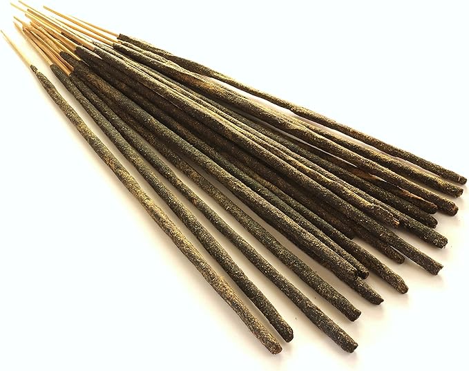 Oud Agarwood Incense Sticks - Artisan Luxury Masala Incense - Handcrafted Long-Burning (75 Minutes) Extra-Thick Sticks - Exotic Divine Scent for Home, Spirituality & Meditation - Oudh