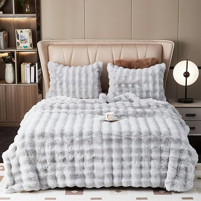 Soft Fluffy Blanket - Fuzzy Throw Blanket for Couch, Plush Rabbit Faux Fur Blanket, Cute Cozy Blankets for Women, Warm Thick Big Bubble Blankets for Bed Sofa Bedroom Living Room - 71" x 90"