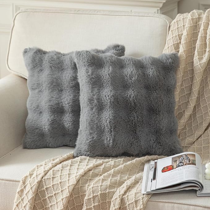 Yaertun Pack of 2 Grey Thick Soft Wool Decorative Throw Pillow Covers 16x16 Inch Faux Fur Plush Fluffy Cushion Covers for Sofa Couch Bedroom