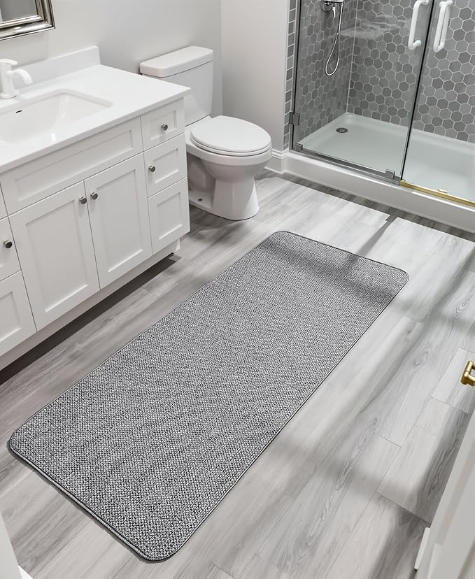 Bath Mat,Ultra Thin Bathroom Runner Rugs,Large Bath Mats for Bathroom,Quick Dry,Non-Slip,Machine Washable,Low Pile,Bath Rug,Shower Outside,Sink,Home Decor Accessories.Grey,1'5"x4'11"（17x59inch）