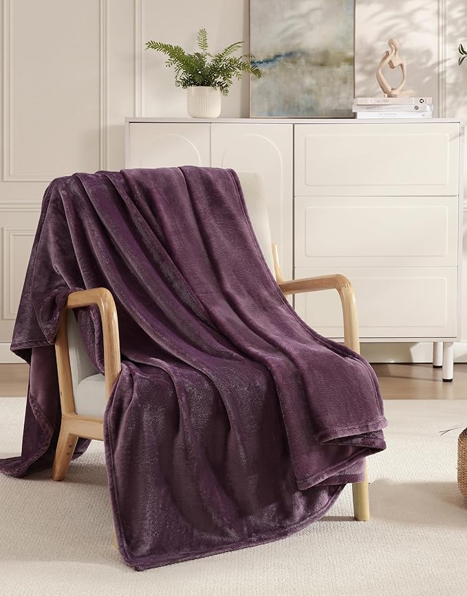 Casa Platino Throw Blanket – Flannel Fleece 50x60 – Lightweight, Soft & Cozy Blanket for Couch or Bed – All Season Comfort – Thoughtful Gift for Her - Purple