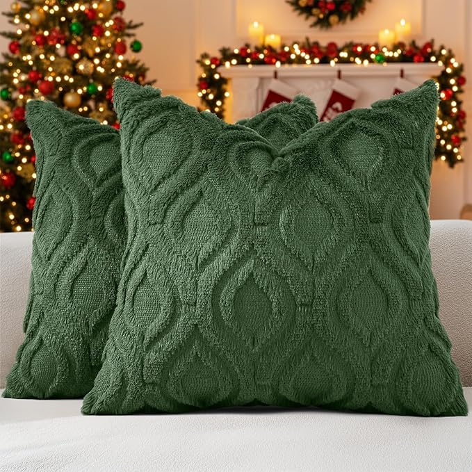 decorUhome Throw Pillow Covers 22x22 Inch Set of 2, Soft Plush Faux Wool Forest Elf Solid Couch Pillow Covers, Accent Farmhouse Neutral Square Pillow Cases for Sofa Bed Living Room