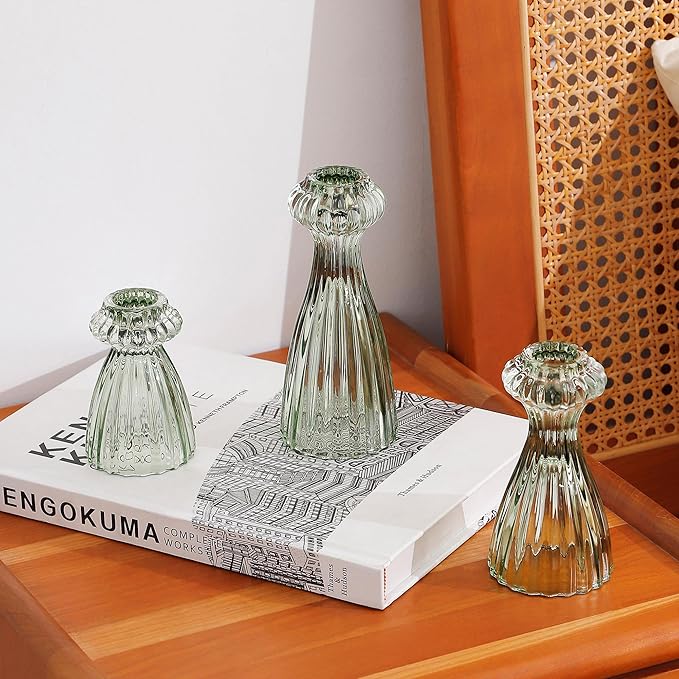 Lysenn Glass Candle Stick Holder Set of 3 – Premium Taper Candle Holders for Romantic Ambiance - Candle Sticks Holder Decor for Special Occasions - Green