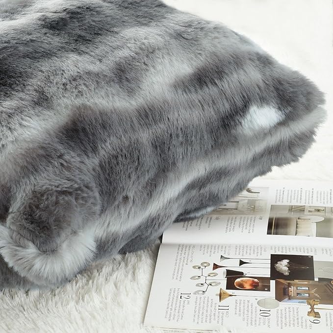 MADIZZ Pack of 2 Thick Plush Wool Throw Pillow Covers 18x18 Inch Dark Grey Soft Neutral Decorative Throw Pillows Accent Boho Cushion Covers for Couch Sofa Bedroom Pillow Shell