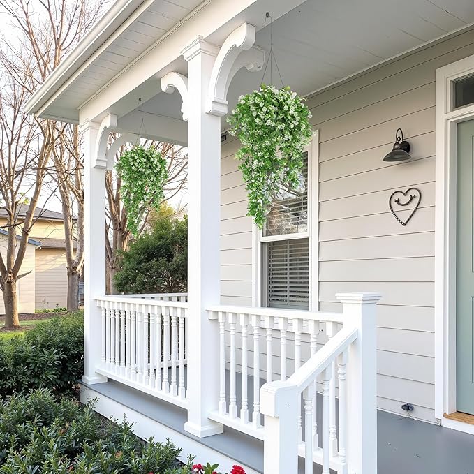 RECUTMS 2Pcs Fake Hanging Plants Artificial Hanging Flowers for Outdoor Decoration Faux White Flowers Artificial UV Resistant Plastic Greenery Vines Ivy for Outdoor Indoor Garden Party Decor（White）