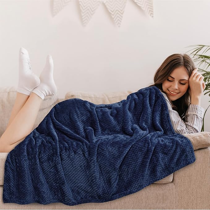 PAVILIA Navy Blue Throw Blanket for Couch Bed, Soft Fleece Throws for Sofa Chair, Fuzzy Waffle Textured Blanket, Cozy Warm Lightweight All Season Blanket Throw, 50x60