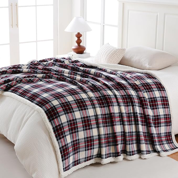 PU MEI Sherpa Fleece Throw Blanket 60" x 80" Reversible Plush Fluffy Large Big Blanket Lattice Flannel Blankets for All Season Use, White Check