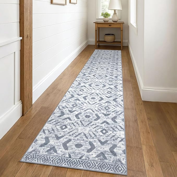 KILOCOCO Hallway Runner Rug 2.6'x10' Washable Printed Moroccan Runner Rugs Non Slip Entryway Rugs Soft Indoor Long Floor Rug for Bedroom Kitchen Living Room Geometric Boho Carpet Runners, Grey White