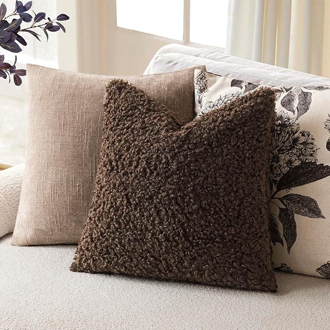 Foindtower 2 Pieces 18x18 Inch Dark Brown, Faux Fur Throw Pillow Cover Accent Sherpa Furry Pillow Covers Fuzzy Soft Pillowcases Cozy Sheepskin Decorative Fleece Cushion Case for Bed Couch Living Room