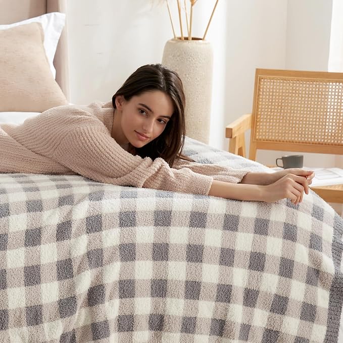Snuggle Sac Checkered Throw Blanket for Couch, Super Soft, Cozy Warm Knit Decorative Blankets, Reversible Plaid Fluffy Throws for Sofa, Bed, Plaid Grey, 50x60 Inches