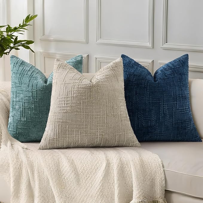decorUhome Fall Light Brown Chenille Throw Pillow Covers 12x20 Set of 2 Thick Textured Slubby Couch Pillow Covers Farmhouse Accent Modern Neutral Decorative Pillow Cases for Bed Sofa Living Room