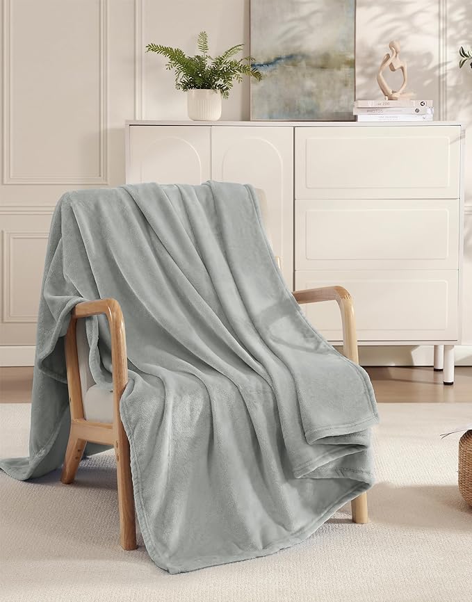 Casa Platino Throw Blanket – Fluffy Fleece 50x60 for Couch or Sofa – Lightweight & Soft Flannel – All Season Comfort – Ideal Gift for Women or Men - Mineral