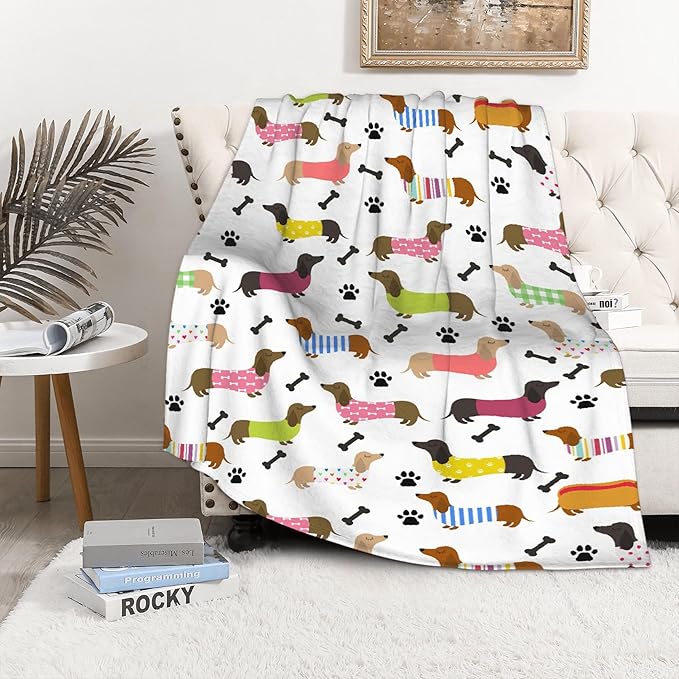 Dachshund Blanket is Super Soft and Warm, I Love Dachshunds Soft Flannel Throw Cozy Wiener Dog Blankets The Lightweight Flannel Blanket is for All-Season Use 50"x40"for Kids