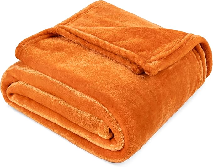 PAVILIA Orange Fleece Throw Blanket for Couch Twin Size, Peach Coral Super Soft Fall Flannel Throw for Sofa, Luxury Plush Microfiber Blanket Twin Bed, Home Decorative Velvet Gift Blanket, 60x80