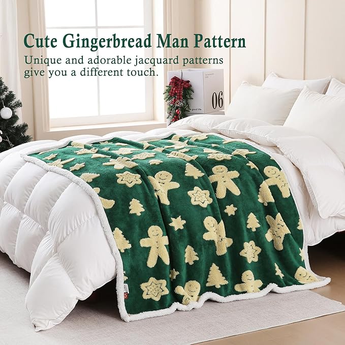 SOCHOW Christmas Gingerbread Holiday Jacquard Sherpa Fleece Throw Blanket, Fuzzy Warm Super Soft Reversible Plush Blanket for Bed, Sofa and Couch, 50 x 60 inches, Green