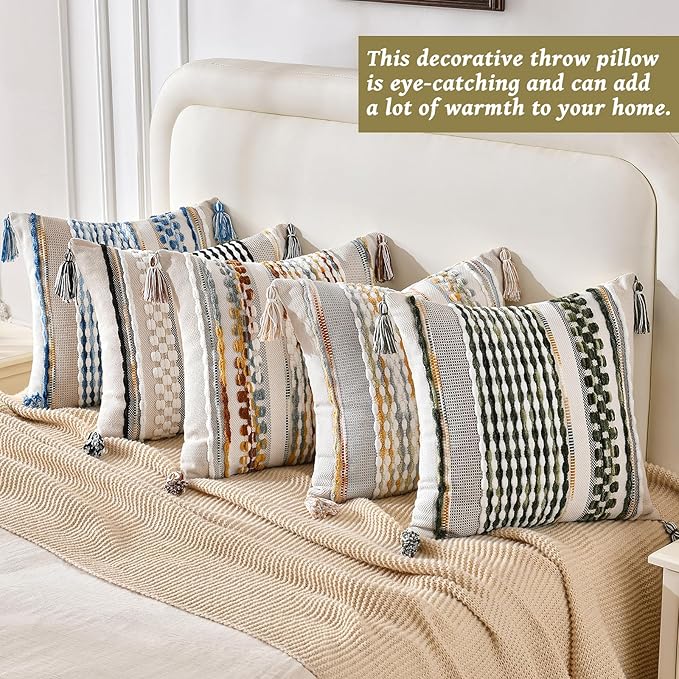 AmHoo Chenille Striped Textured Boho Throw Pillow Covers Aesthetic with Tassels Woven Decorative Pillow Case for Couch Bed Sofa Bedroom Modern Funky 18 x 18-Inch Black