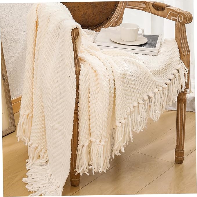 Chunky Knit Throw Blanket 51x67 inch Soft Warm Throw Blanket with Tassels for Couch Sofa Living Room Decor, Soft