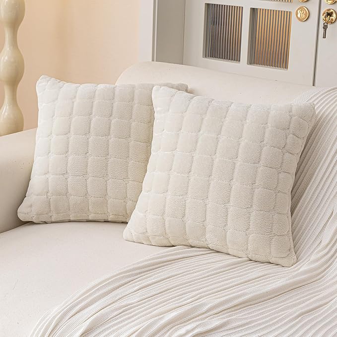 Velvet Throw Pillow Covers(Pack of Two, Beige White) 20×20 Inch Decorative Pillows Cover Neutral Soft Chenille Couch Pillows with Zipper Aesthetic for Living Room and Bedroom