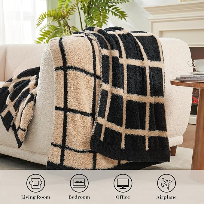 Amélie Home Cable Knit Throw Blanket for Couch, Bicolour Super Soft Fuzzy Blanket for Sofa, Luxury Cozy Fluffy Throw for Room Decor, 50" x 60", Plaid Black