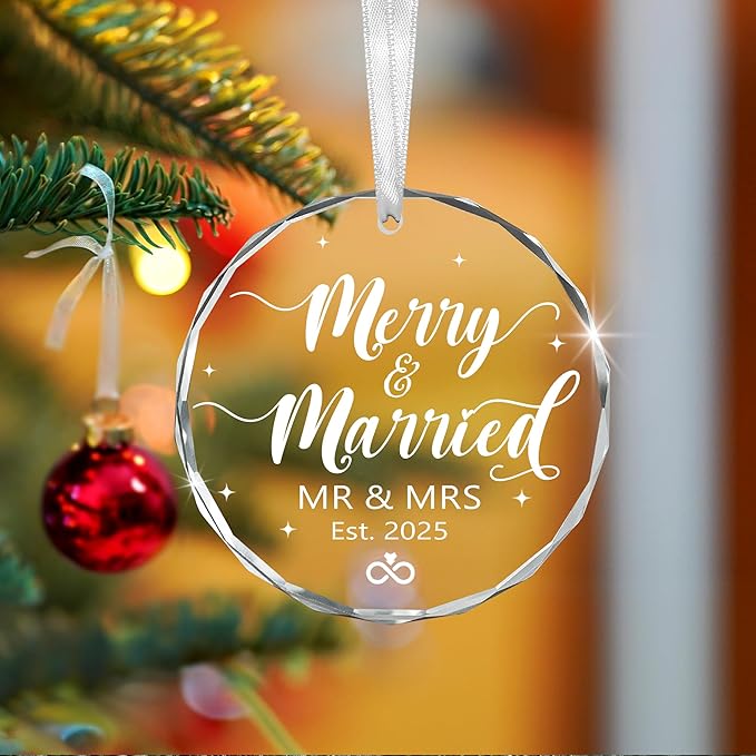 Christmas Wedding Gifts for Couples - Mr & Mrs Glass Christmas Ornaments 2025 for Tree Decorations - Anniversary Wedding Gifts for Newlyweds, Just Married Ornament, Couples Gift Ideas
