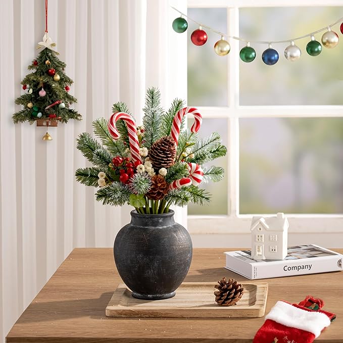 Ceramic Flower Vase, 6.7 Inch Rustic Farmhouse Decorative Vase Pottery Pampas Grass Vases for Home Decor Table Living Room Entryway Mantel Bookshelf Bedroom Bathroom Kitchen - Black