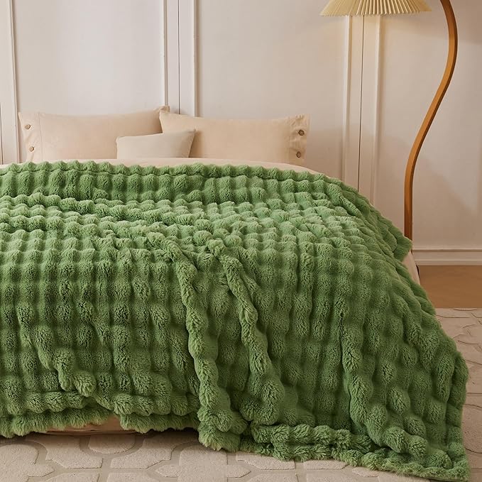 COOVA Faux Fur Throw Blanket for Couch, Cozy Soft and Fuzzy Plush Rabbit Fur Bubble Blanket for Sofa Bedroom Living Room, 60x80 Inches Light Green