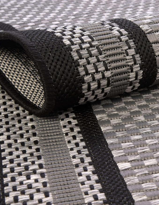 Unique Loom Outdoor Border Collection Area Rug - Multi Border (6' Round, Gray/ Black)