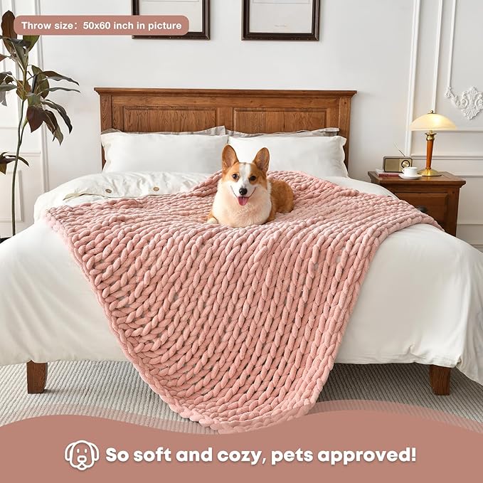 Soft Chunky Knit Blanket, 40X50 Inch Handmade Thick Chenille Yarn Throw Without Shedding & Raveling, Aesthetic & Cozy Home Decor with Couch Sofa Bed, Gift Pack, Pale Pink