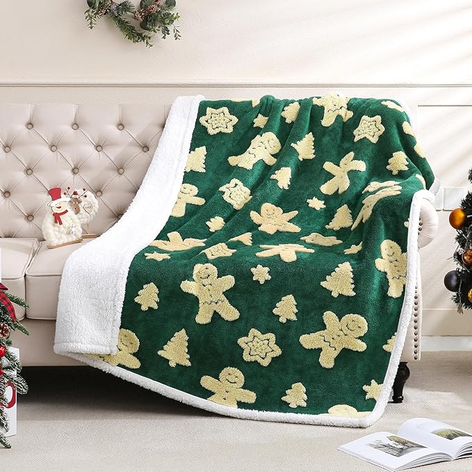 SOCHOW Christmas Gingerbread Holiday Jacquard Sherpa Fleece Throw Blanket, Fuzzy Warm Super Soft Reversible Plush Blanket for Bed, Sofa and Couch, 50 x 60 inches, Green