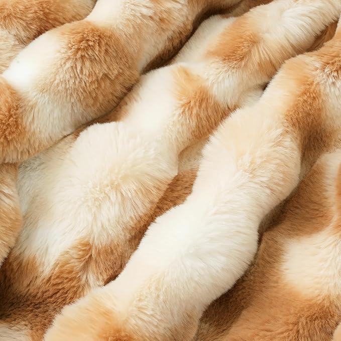 Amélie Home Faux Fur Throw Blanket, Ultra Soft Fuzzy Plush Bubble Blanket for Couch, Bed & Living Room, 60"x80", Tie-dye Khaki