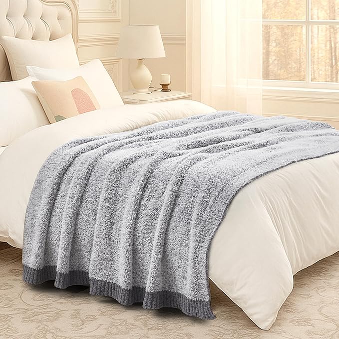 Amélie Home Knit Throw Blanket for Couch, Super Soft Cozy Fuzzy Plush Throws for Sofa, 50" x 60", Heather Grey