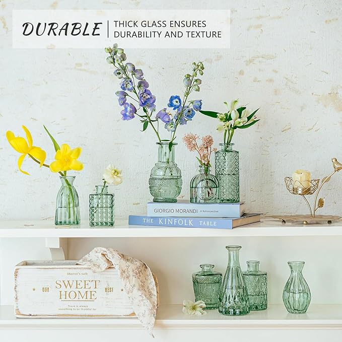 Glass Bud Vase Set, 16pcs Small Green Flower Vases for Table Centerpieces in Bulk, Mini Vintage Vase for Wedding, Home, Table Decoration