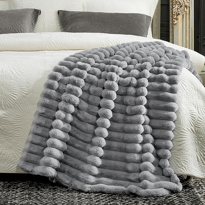 Cozy Bliss Faux Fur Throw Blanket for Couch, Cozy Warm Plush Striped Blanket for Sofa Bedroom Living Room, 50 * 60 Inches Gray