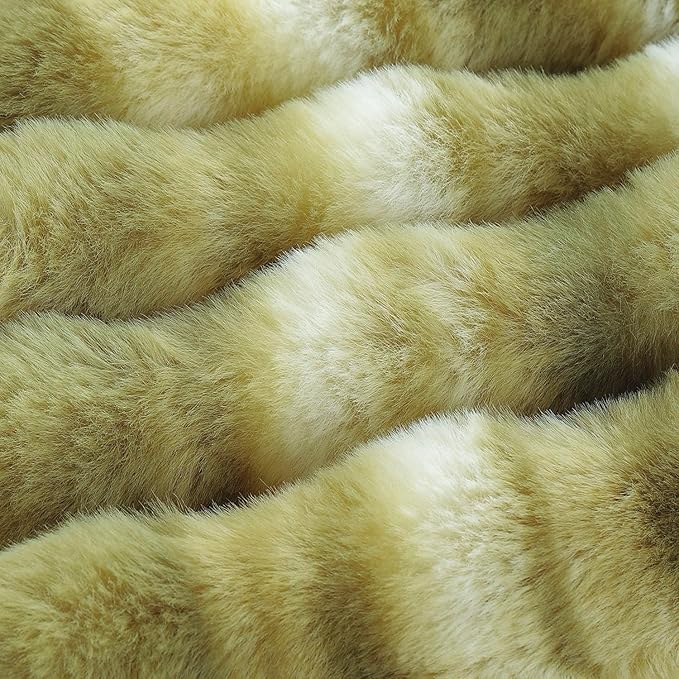 MADIZZ Pack of 2 Thick Plush Wool Throw Pillow Covers 12x20 Inch Green Soft Neutral Decorative Throw Pillows Accent Boho Cushion Covers for Couch Sofa Bedroom Pillow Shell
