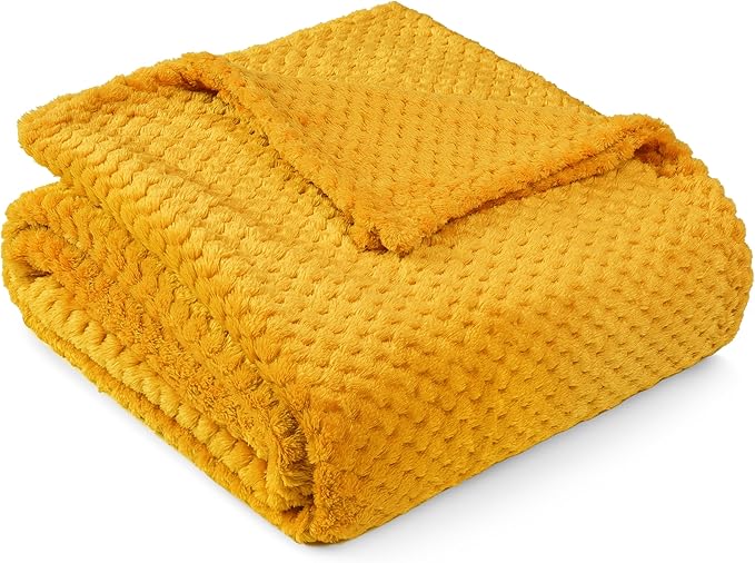 PAVILIA Mustard Yellow Throw Blanket for Couch Bed, Soft Fleece Throws for Sofa Chair, Fuzzy Waffle Textured Blanket, Cozy Warm Lightweight All Season Blanket Throw, 50x60