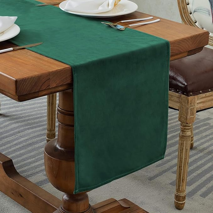 BALCONY & FALCON Velvet Table Runner 14"x118" Emerald Green Luxury Machine Washable Farmhouse Vintage Runner for Table Dining, Party, Wedding, Birthday, Easter, Thanksgiving & Christmas & Home Décor