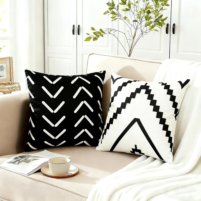 Decorative Throw Pillow Covers 22x22 inch Set of 4 Black White Pillow Covers for Couch Sofa Bed Living Room,Farmhouse Outdoor Throw Pillow Cover,Geometric Linen Square Throw Pillow Cases
