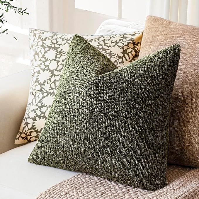 Foindtower Set of 2, Decorative Textured Boucle Throw Pillow Covers Accent Solid Pillow Cases Neutral Soft Cozy Couch Cushion Case for Chair Sofa Bedroom Living Room Home Decor 16x16 Inch Moss Green
