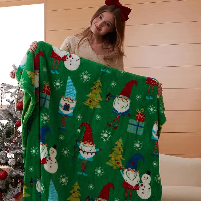 COOVA Christmas Faux Rabbit Fur & Flannel Throw Blanket 50x60 Inch - Festive Luxury Soft & Cozy, Perfect for Holiday Decor, Bed, Sofa, Couch, Father Christmas Pattern,Green