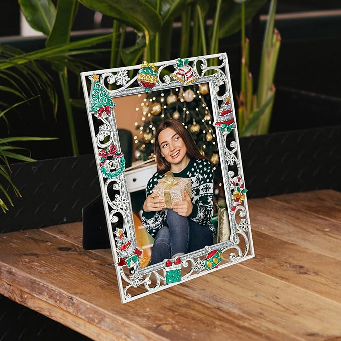 GUOER Picture Photo Frame 5x7 Inch Snowflake Christmas Metal Photo Display Photo Picture Frames with High Definition Glass Front Gift Ideas Tabletop Home Decorative (Christmas Tree 2025)