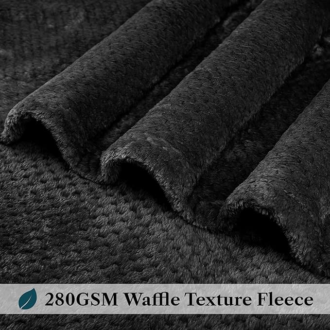 PAVILIA Black Throw Blanket for Couch Bed, Soft Fleece Throws for Sofa Chair, Fuzzy Waffle Textured Blanket, Cozy Warm Lightweight All Season Blanket Throw, 50x60