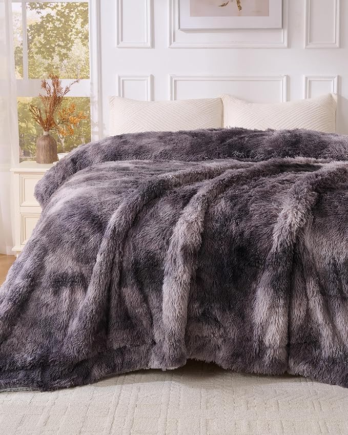 Super Soft Fluffy Faux Fur Sherpa Fleece Blankets Queen Size for Bed, Bedroom Decor Winter Big Blankets Thick Warm, Fuzzy Plush Heavy Bedding Cozy Gifts for Women Men Mom Dad, 90" x 90"