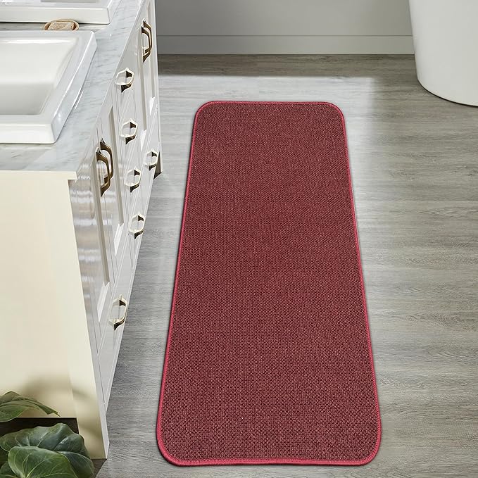 Christmas Bath Mat,Ultra Thin Bathroom Runner Rugs,Large Bath Mats for Bathroom,Quick Dry,Non-Slip,Machine Washable,Low Pile,Bath Rug,Shower Outside,Sink,Home Decor Accessories.Red,（21x47inch）